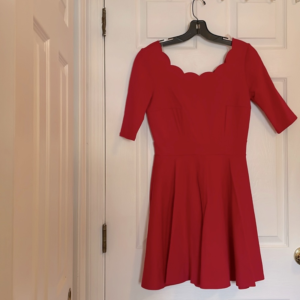 Lulus Red Scalloped Dress